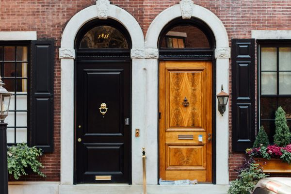 Les meilleures solutions de menuiserie : fenêtres et portes durables